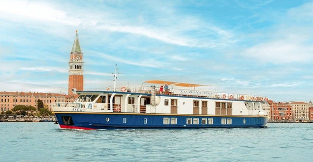La Bella Vita, the ship servicing Classic Cruise – Italy (Between Venice & Mantua)