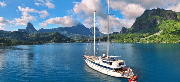 Panorama II, the ship servicing Tahiti, the Society and Tuamotu Islands - 11 or 12 Day Cruise
