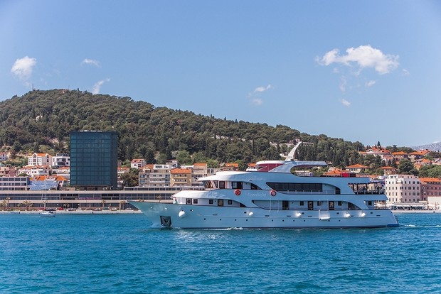 Moonlight, the ship servicing Northern Croatia premium cruise from Opatija